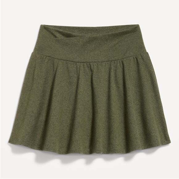 Old Navy Alpine Tundra Extra High-Waisted CloudComfy Skort - Picture 2 of 10